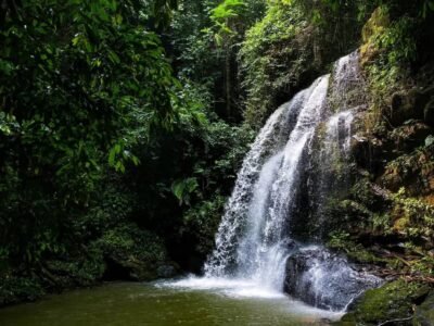 La chute mystique de Bela & le Trou de Dieu